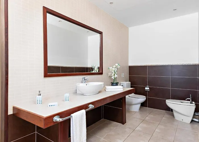 India Ii By * 산트 유이스